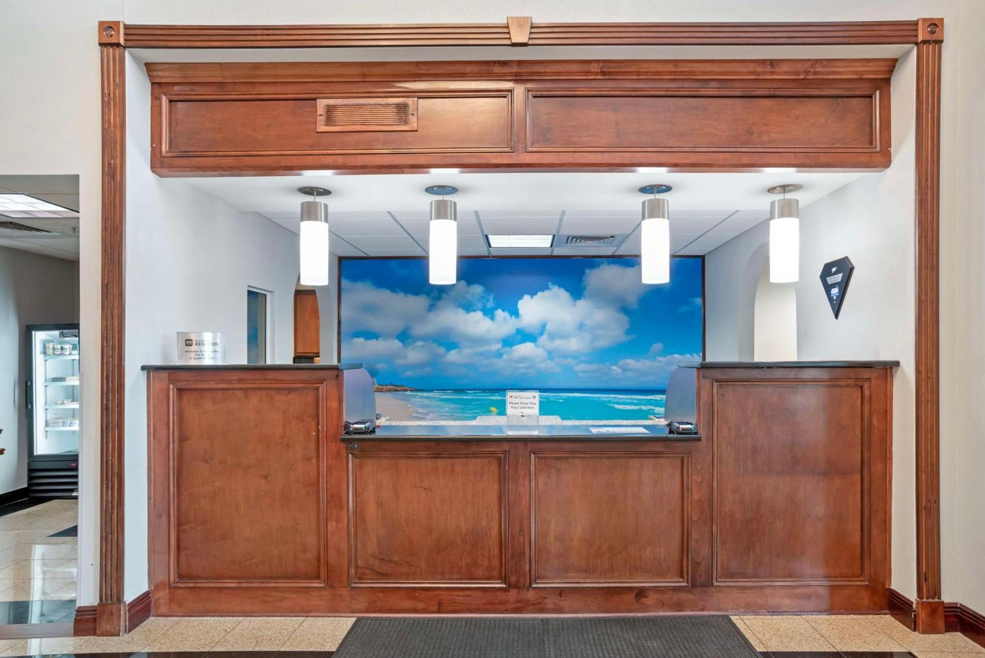 Best Western Plus Blue Angel Inn Pensacola Ngoại thất bức ảnh
